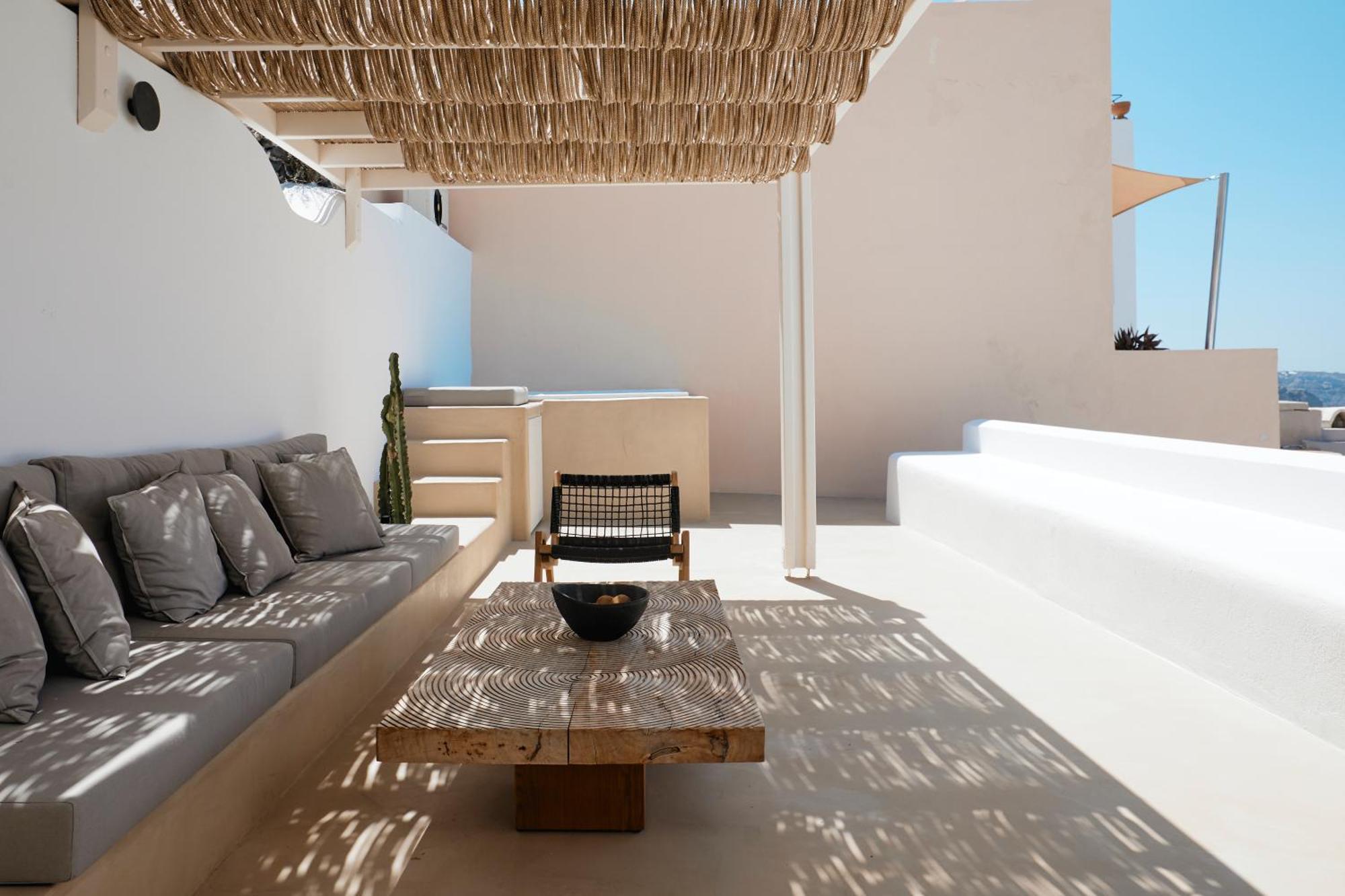 U & Me Suites Fira  Esterno foto